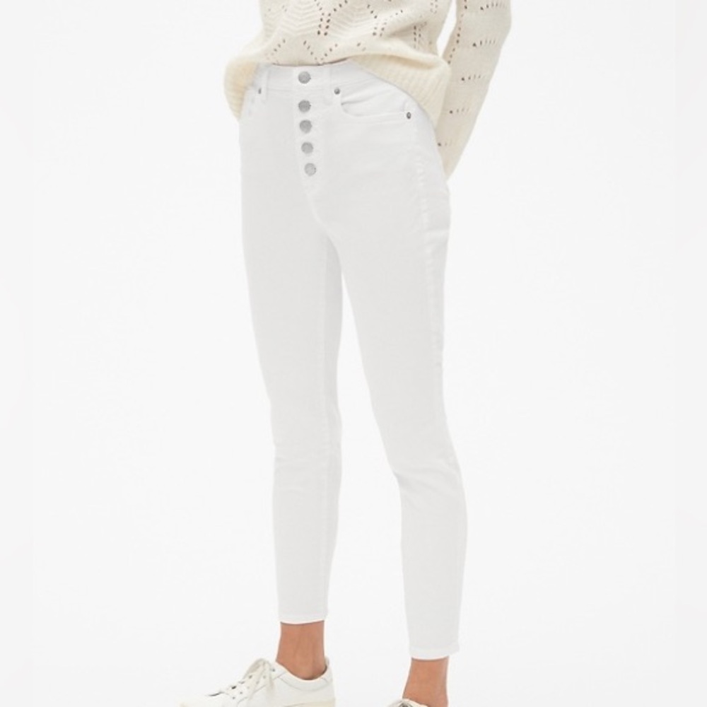 GAP True Skinny Button Fly, White, 28